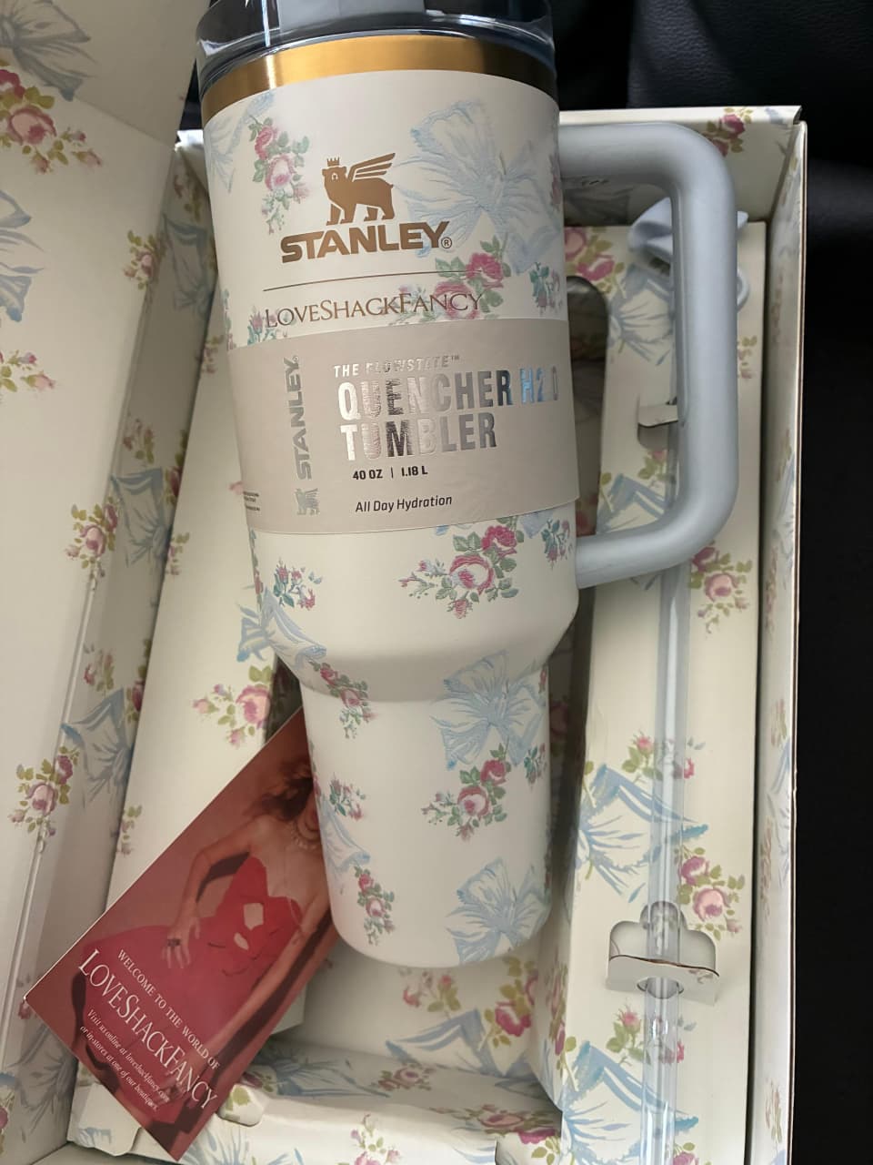 Stanley x LoveShackFancy Quencher H2.0 FlowState Tumbler 40oz / 1.18L – Floral Limited Edition